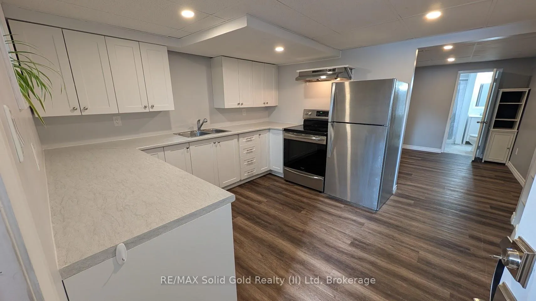Photo 6 of Unit Lower, 4 Fernwood Place, Kitchener — HOMEH