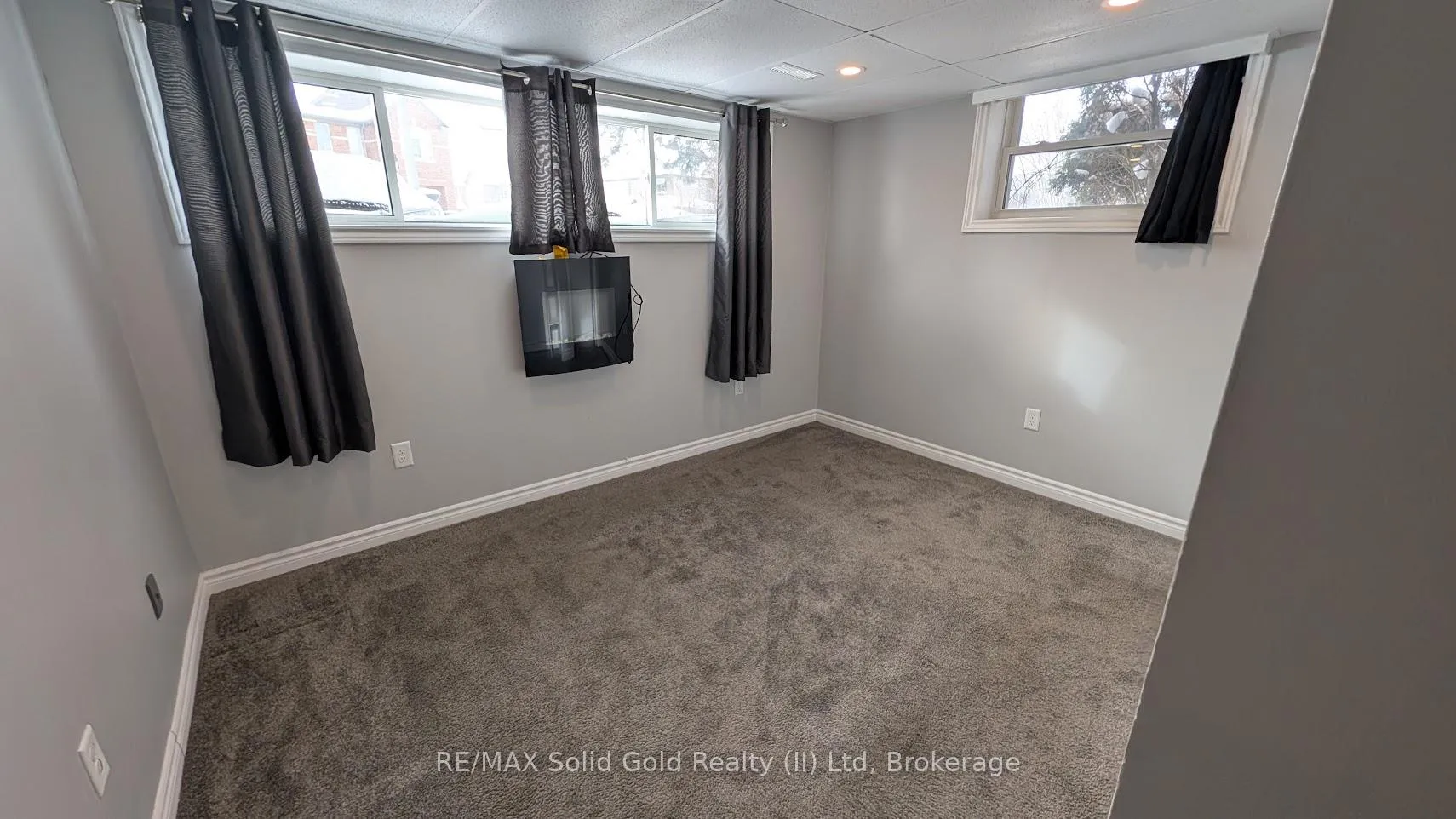 Photo 12 of Unit Lower, 4 Fernwood Place, Kitchener — HOMEH