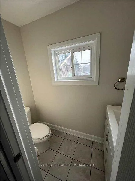 Photo 4 of Unit Main, 830 Nashville Road, Vaughan, Kleinburg — HOMEH