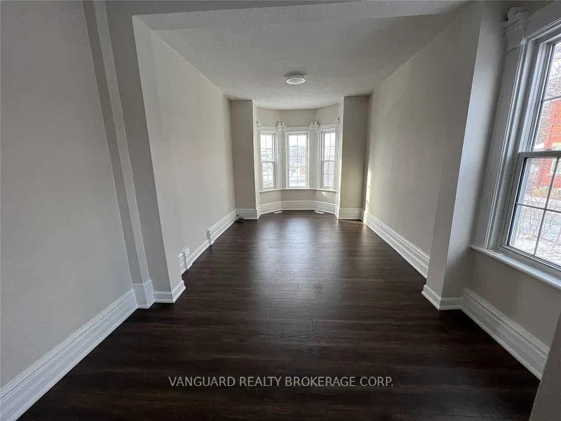 Photo 7 of Unit Main, 830 Nashville Road, Vaughan, Kleinburg — HOMEH