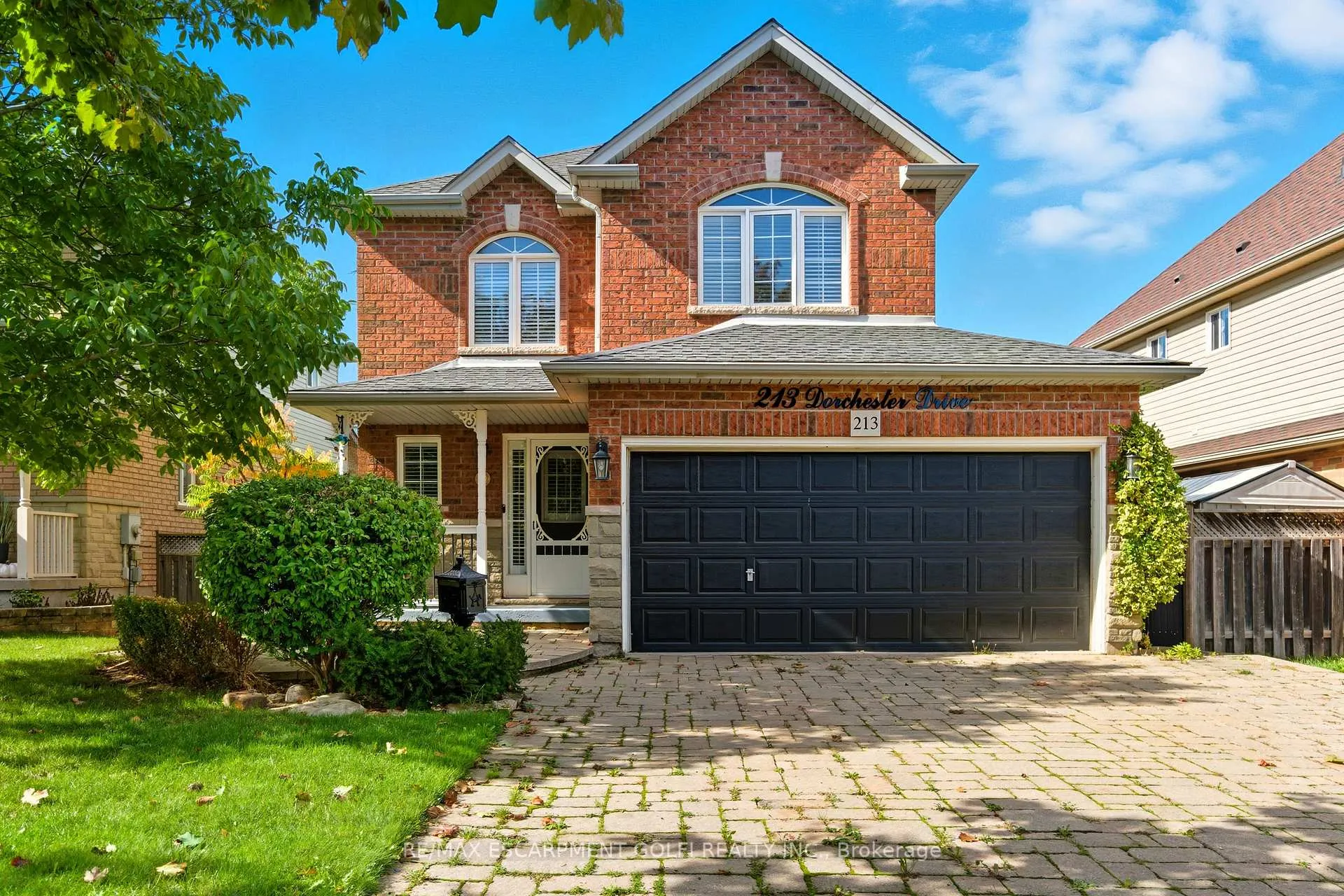 Photo 1 of 213 Dorchester Drive, Grimsby, Grimsby East — HOMEH
