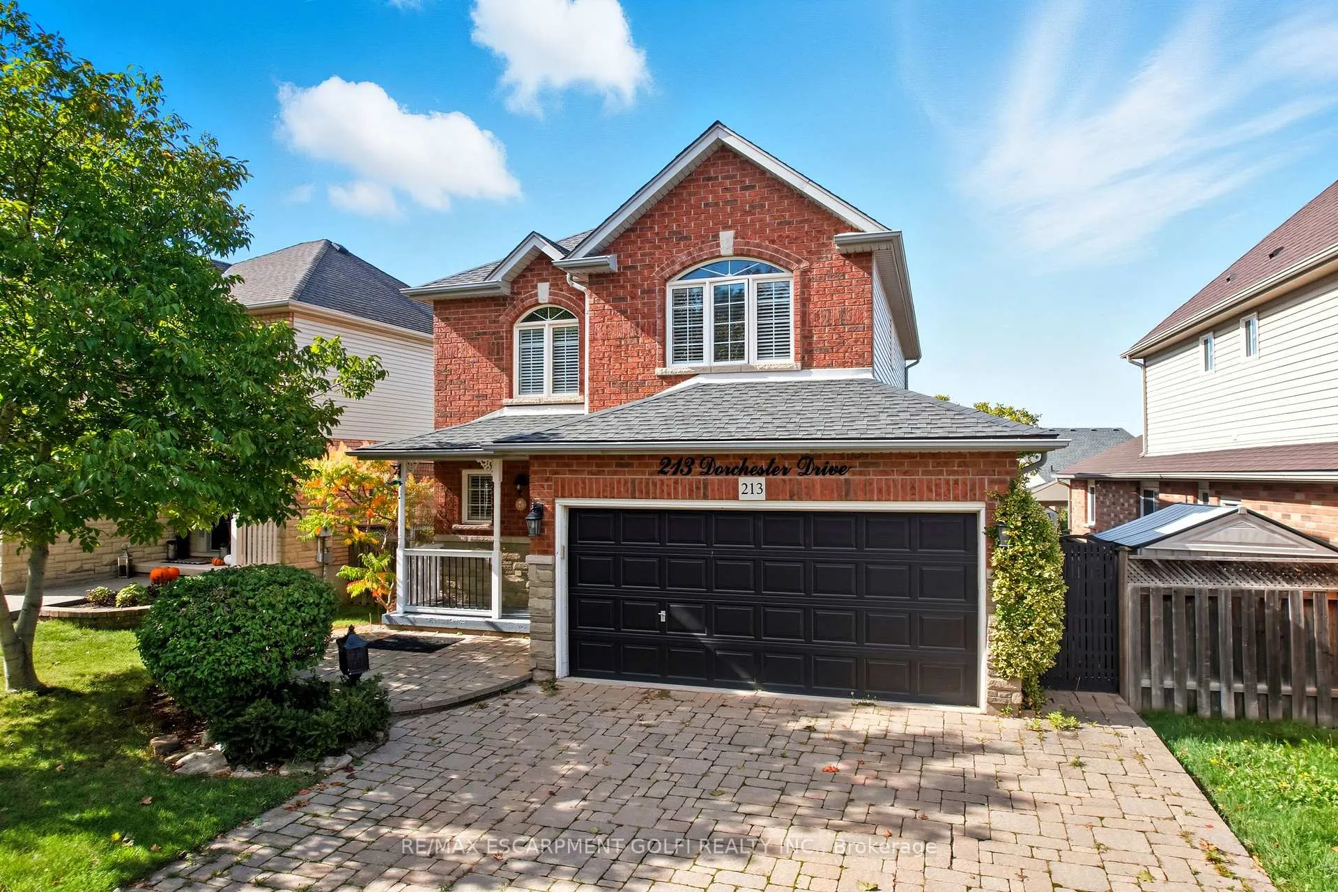 Photo 42 of 213 Dorchester Drive, Grimsby, Grimsby East — HOMEH