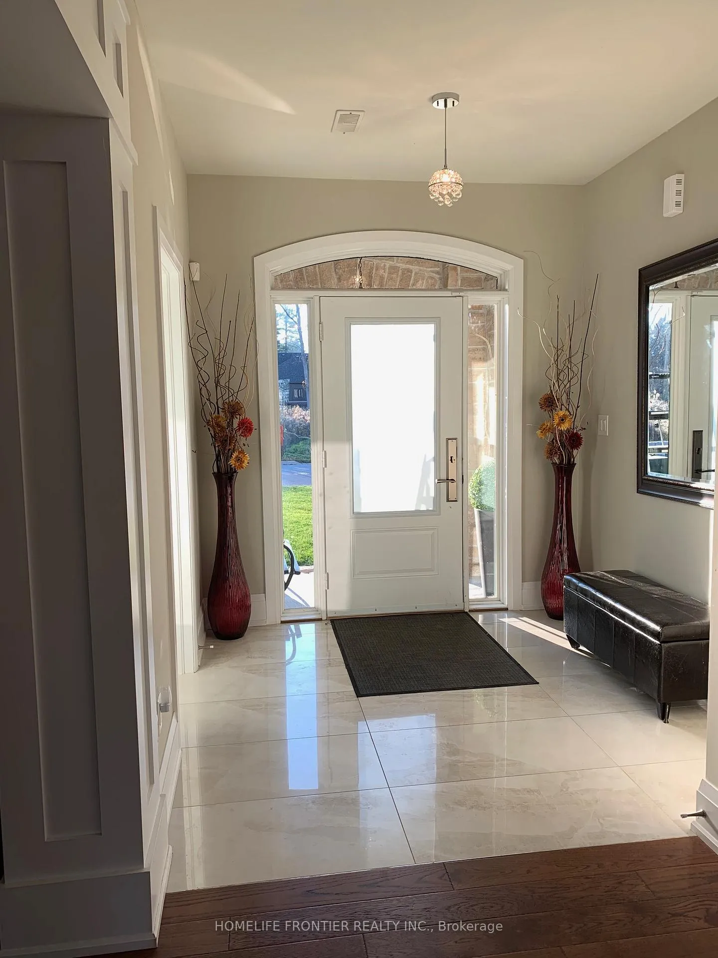Photo 5 of 661 Park Road, Innisfil, Alcona — HOMEH