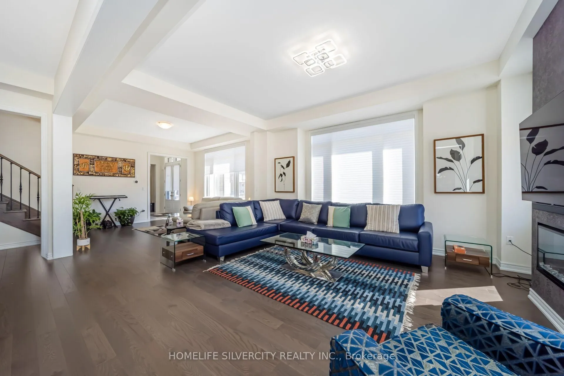 Photo 21 of 31 Canard Drive, Vaughan, Kleinburg — HOMEH