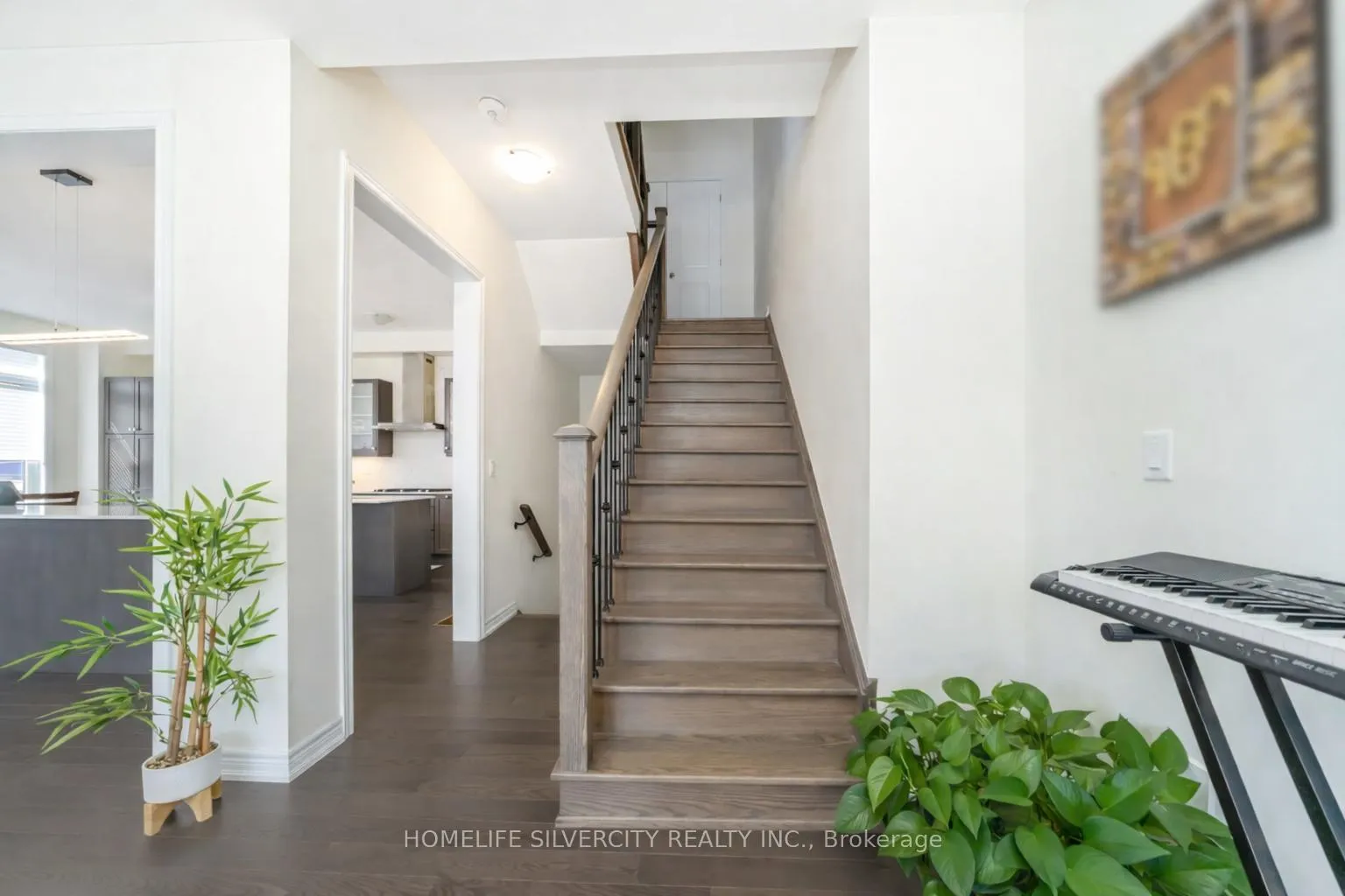 Photo 22 of 31 Canard Drive, Vaughan, Kleinburg — HOMEH