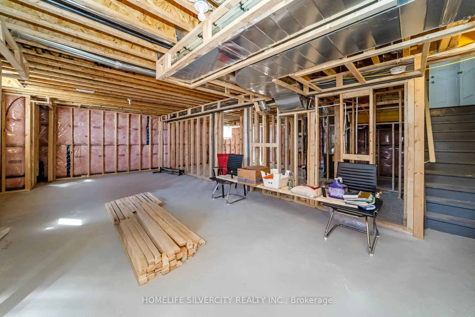 Photo 38 of 31 Canard Drive, Vaughan, Kleinburg — HOMEH
