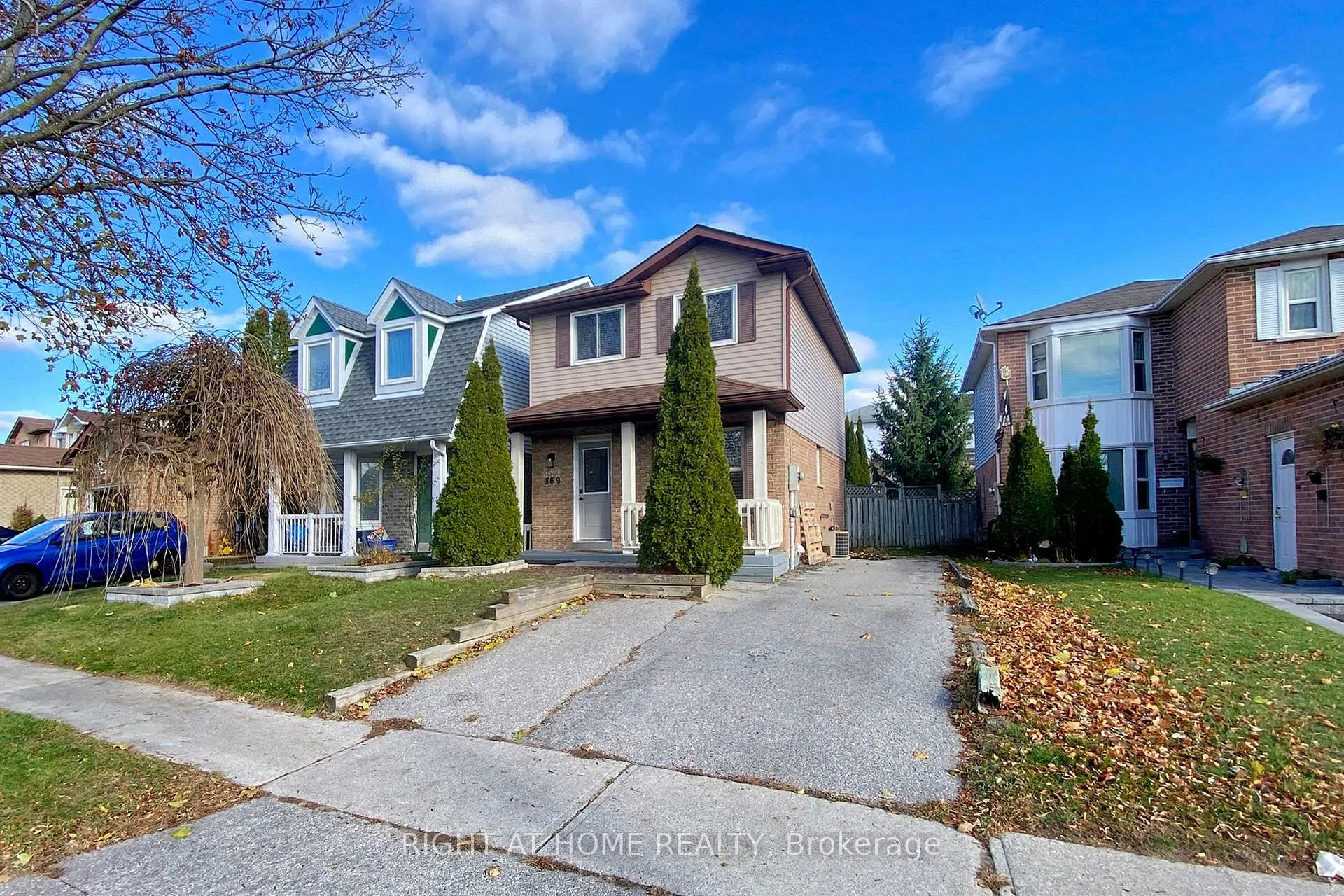 Photo 2 of 869 Attersley Drive, Oshawa, Pinecrest — HOMEH