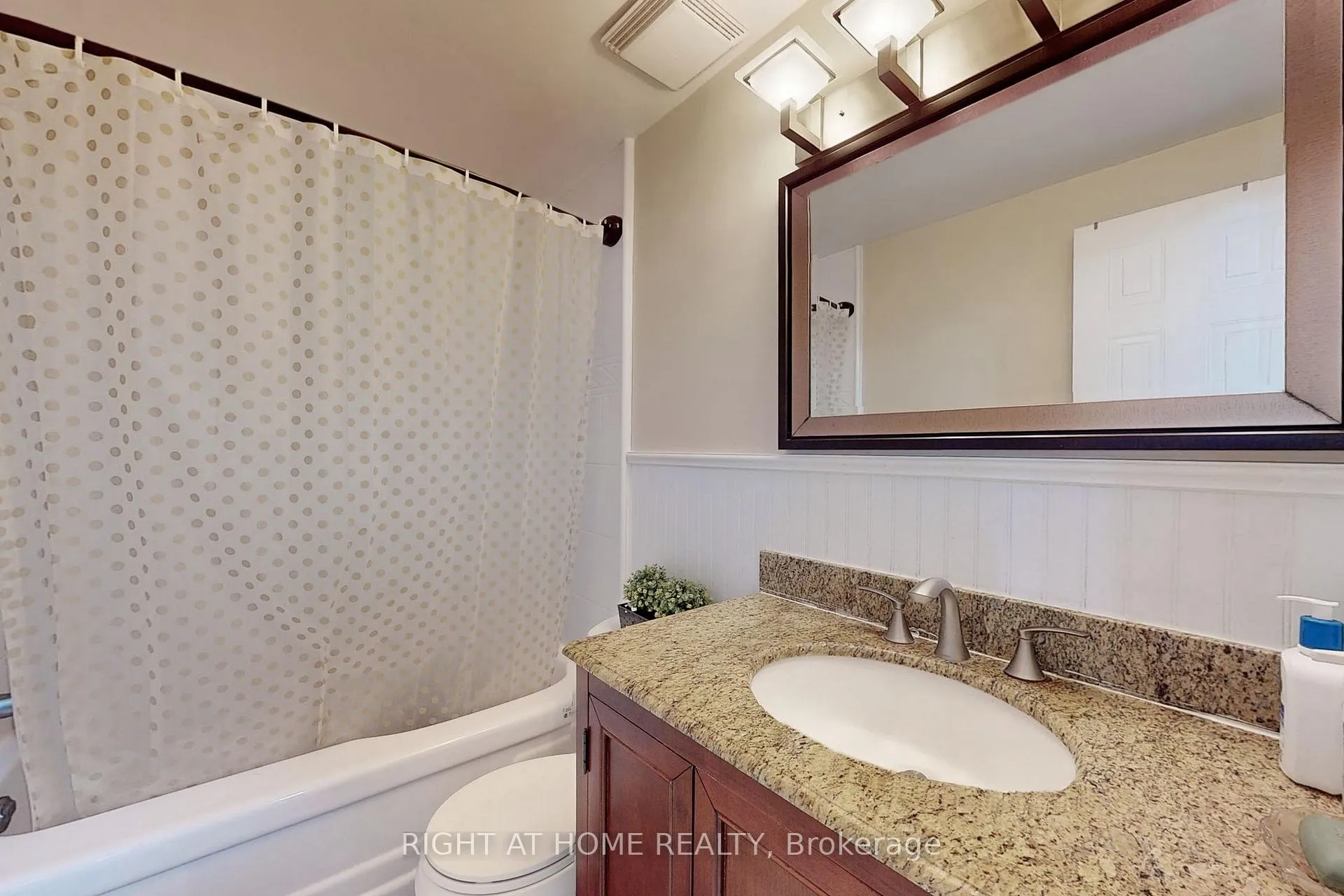Photo 29 of 869 Attersley Drive, Oshawa, Pinecrest — HOMEH