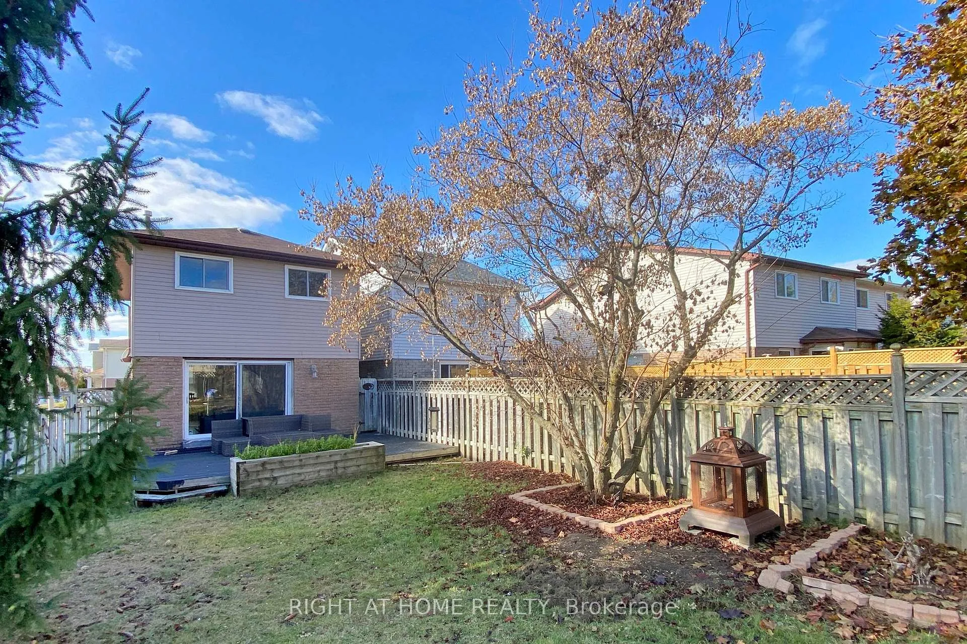 Photo 36 of 869 Attersley Drive, Oshawa, Pinecrest — HOMEH