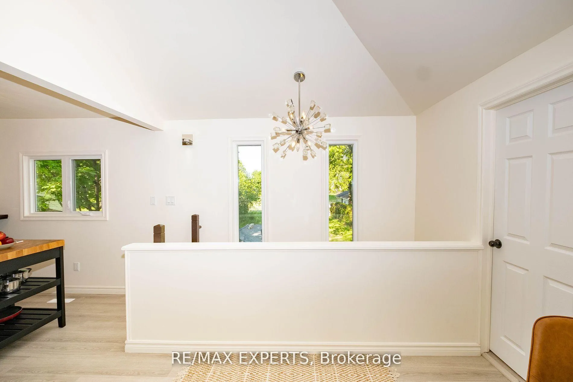 Photo 10 of 2367 Lakeshore Drive, Ramara, Brechin — HOMEH