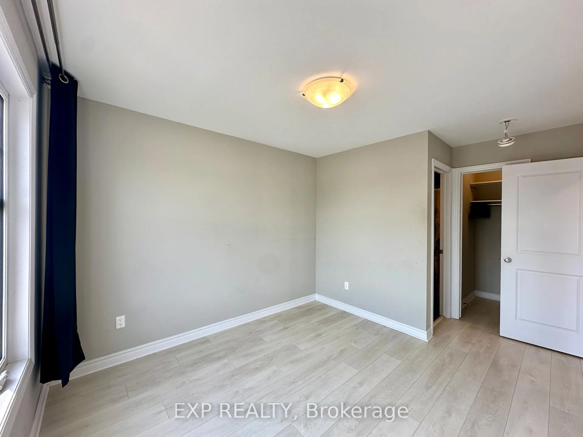 Photo 22 of 2489 Waterlilly Way, Ottawa, Barrhaven - Heritage Park — HOMEH