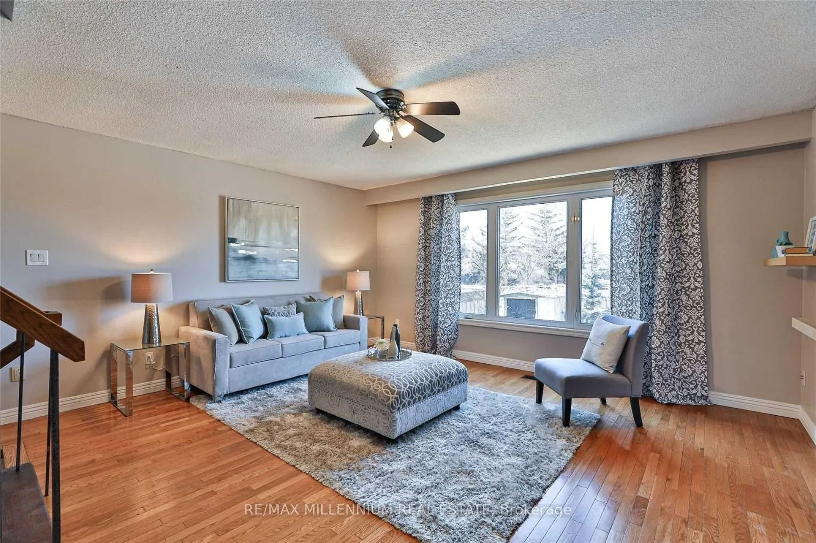 Photo 3 of 38 Winterfold Drive, Brampton, Madoc — HOMEH