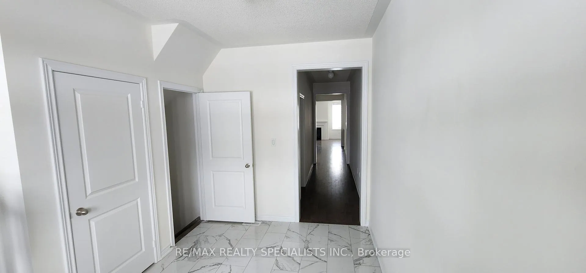 Photo 7 of 447 Black Cherry Crescent, Shelburne — HOMEH