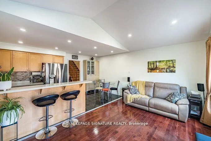 Photo 33 of 5708 Margarita Crescent, Mississauga, Churchill Meadows — HOMEH