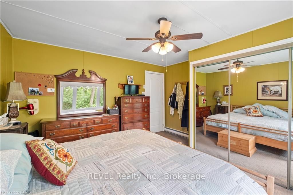 Photo 8 of 1043 Shannon Lane, Frontenac, Frontenac South — HOMEH