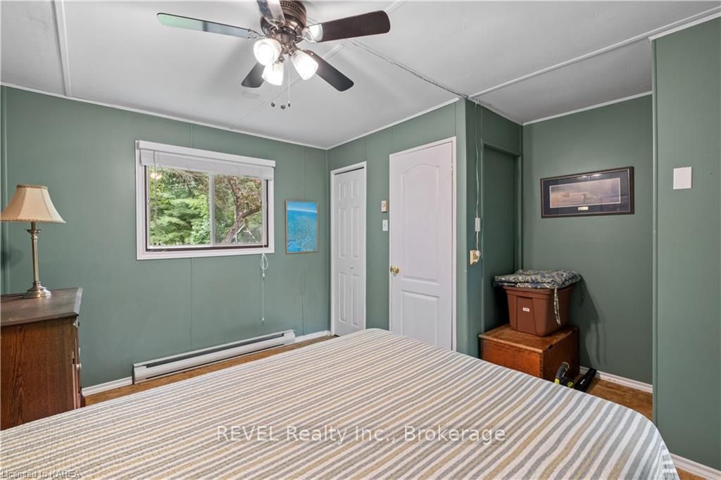 Photo 12 of 1043 Shannon Lane, Frontenac, Frontenac South — HOMEH