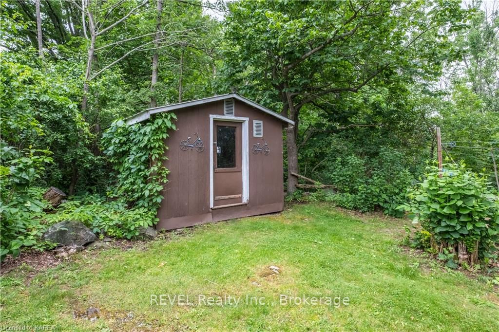 Photo 35 of 1043 Shannon Lane, Frontenac, Frontenac South — HOMEH