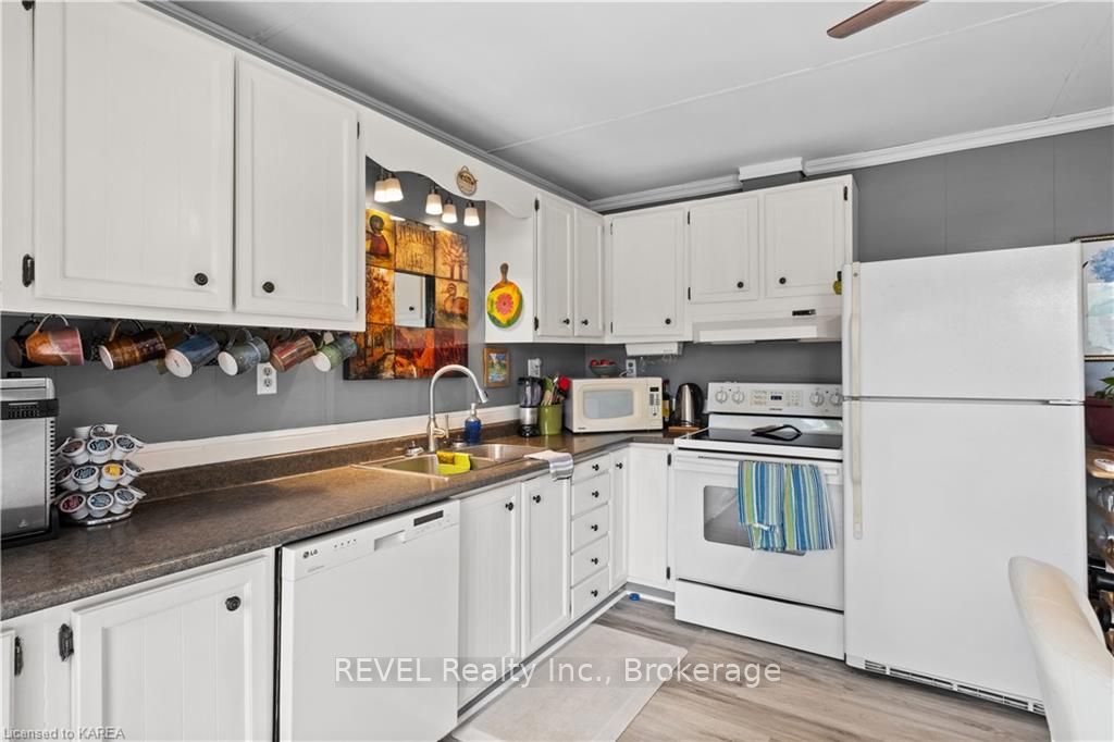 Photo 16 of 1043 Shannon Lane, Frontenac, Frontenac South — HOMEH
