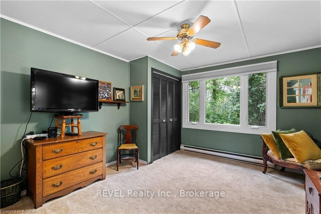 Photo 22 of 1043 Shannon Lane, Frontenac, Frontenac South — HOMEH