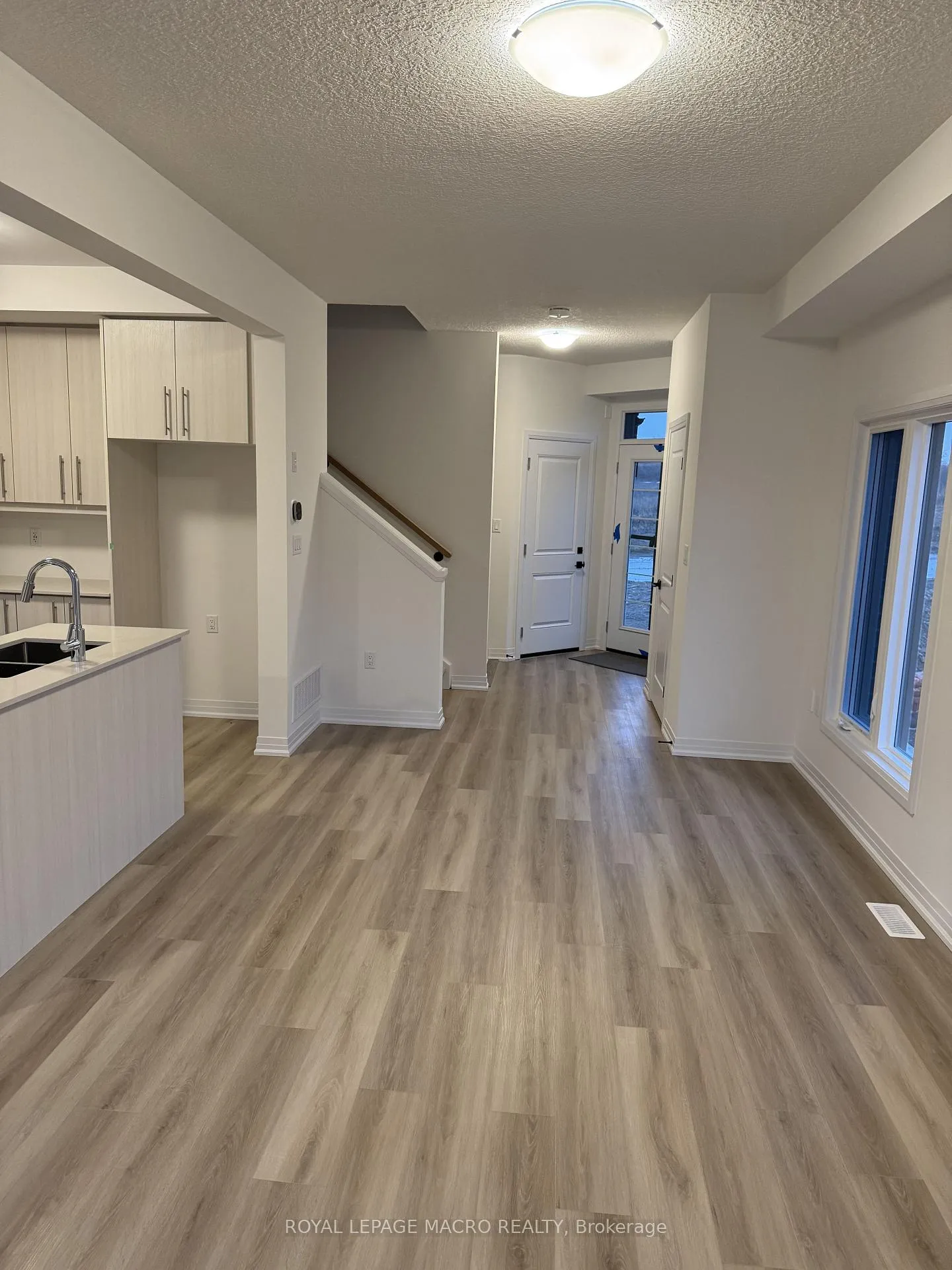 Photo 6 of 144 Gort Avenue, Brant, Paris — HOMEH
