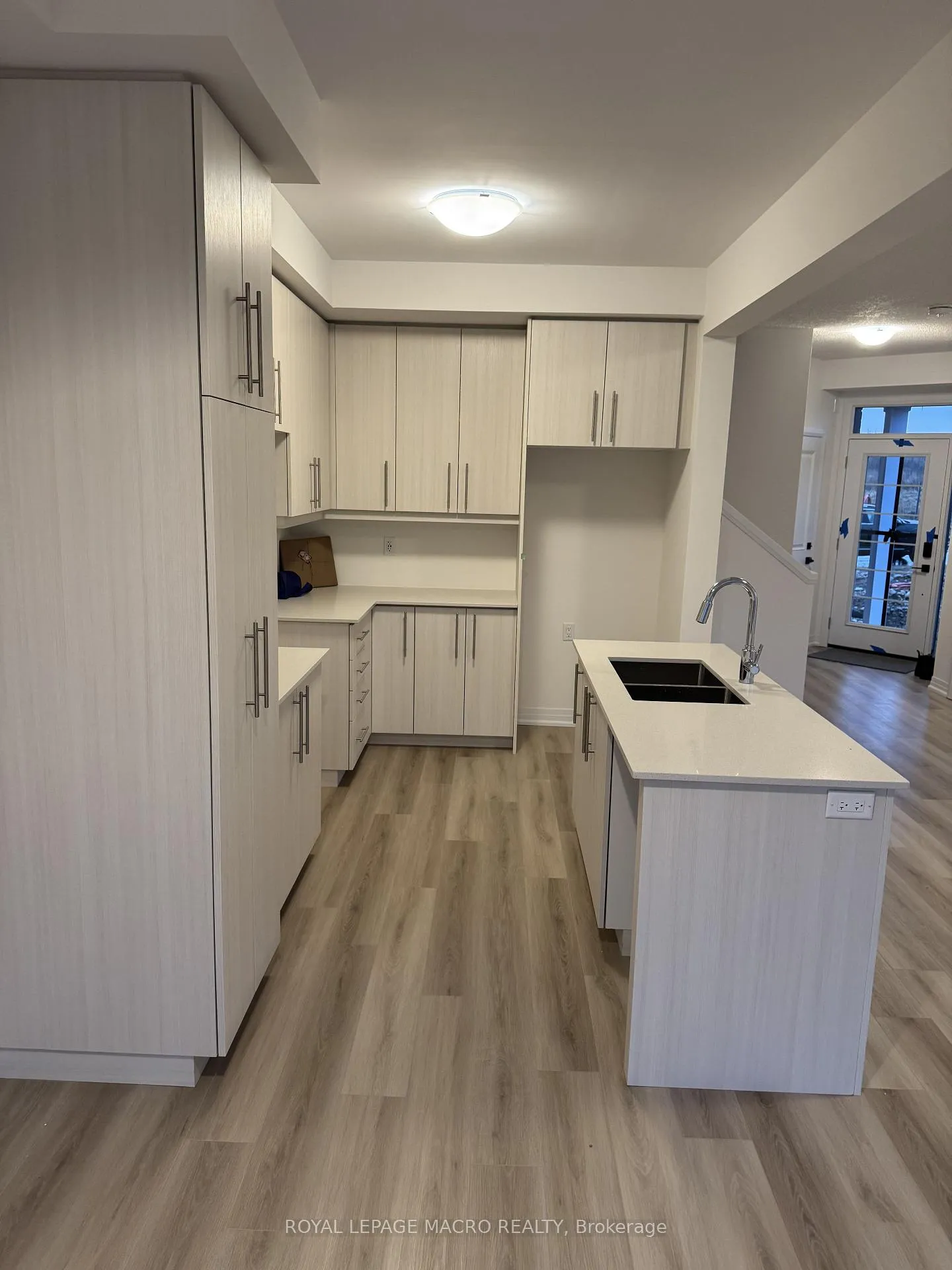 Photo 7 of 144 Gort Avenue, Brant, Paris — HOMEH