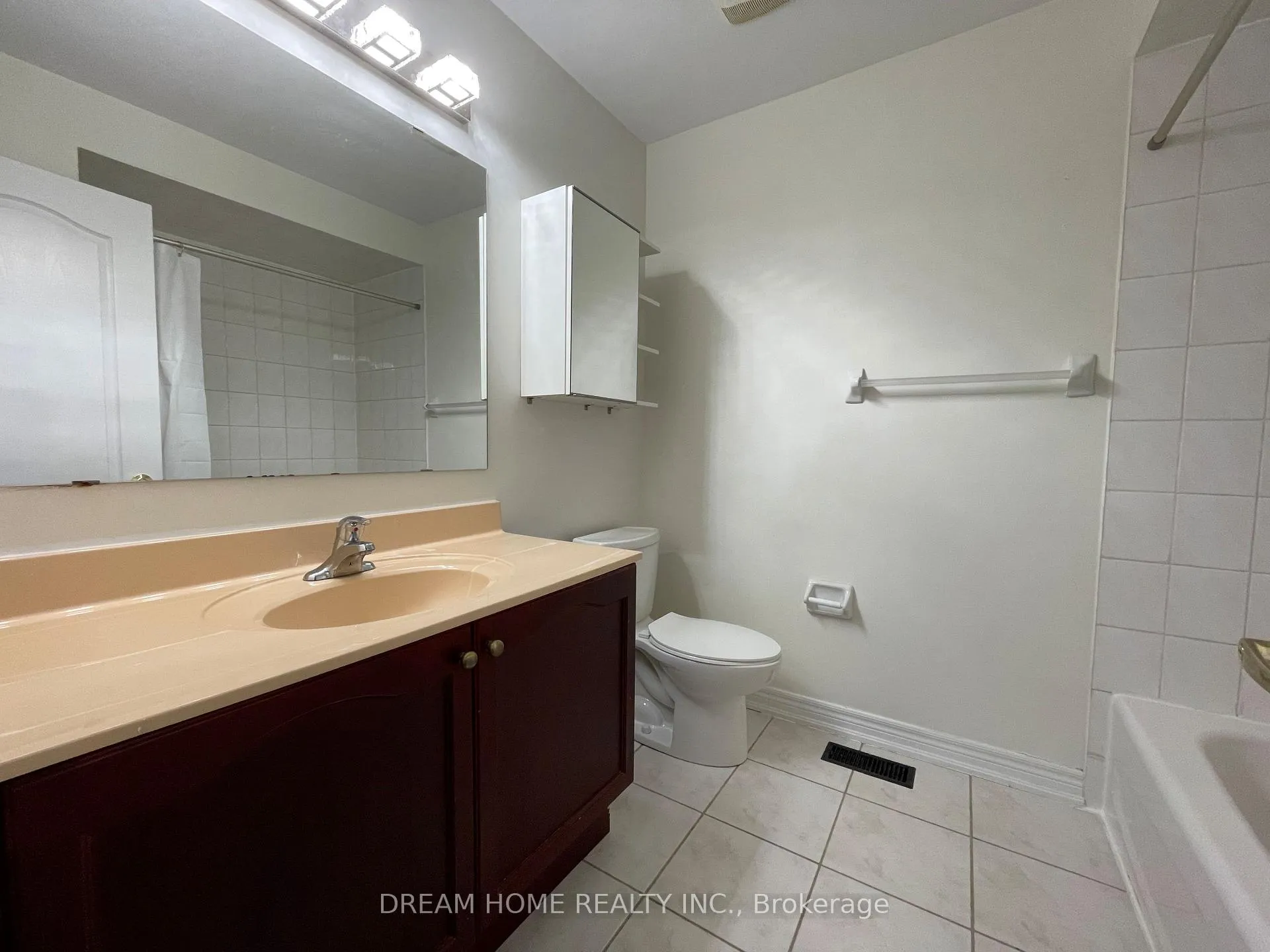 Photo 14 of 8 Mimosa Street, Markham, Wismer — HOMEH