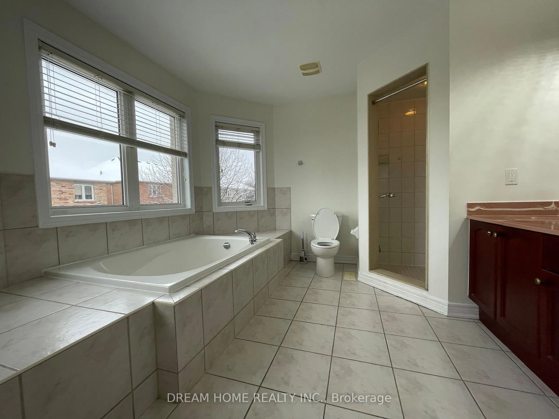 Photo 15 of 8 Mimosa Street, Markham, Wismer — HOMEH