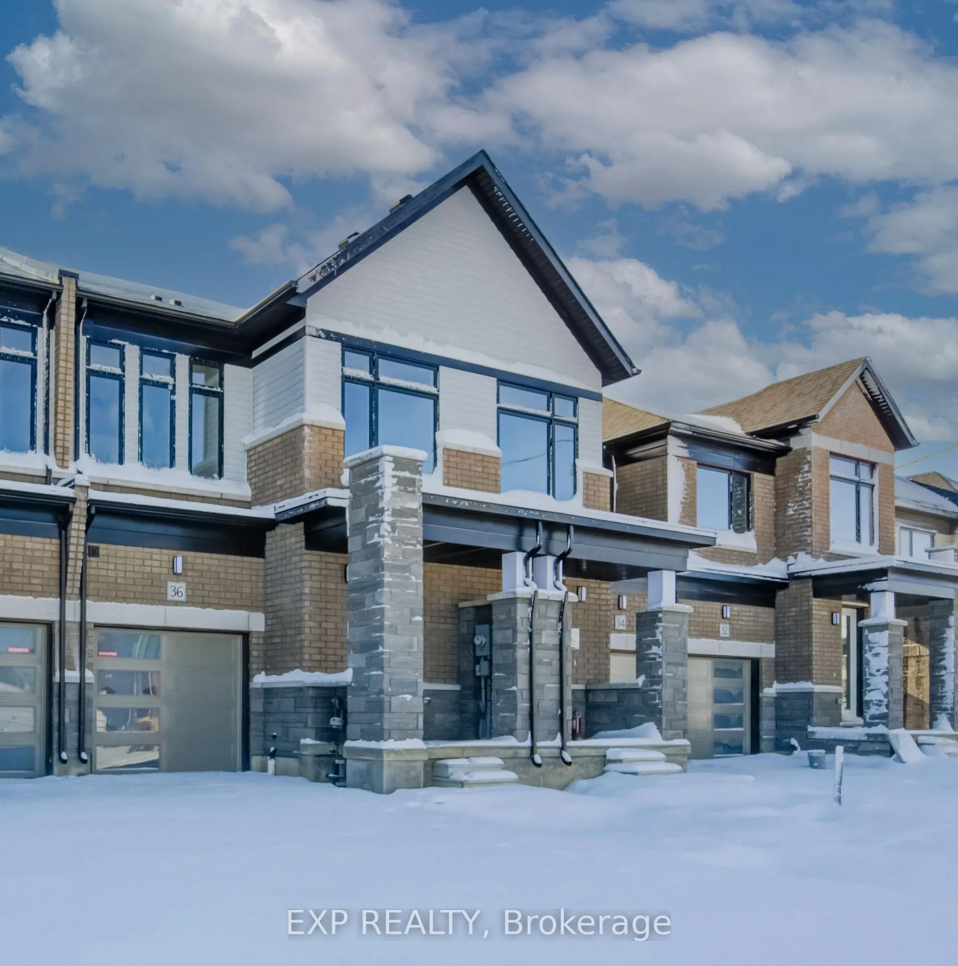 Photo 1 of 36 Blain Drive, Hamilton, Binbrook — HOMEH