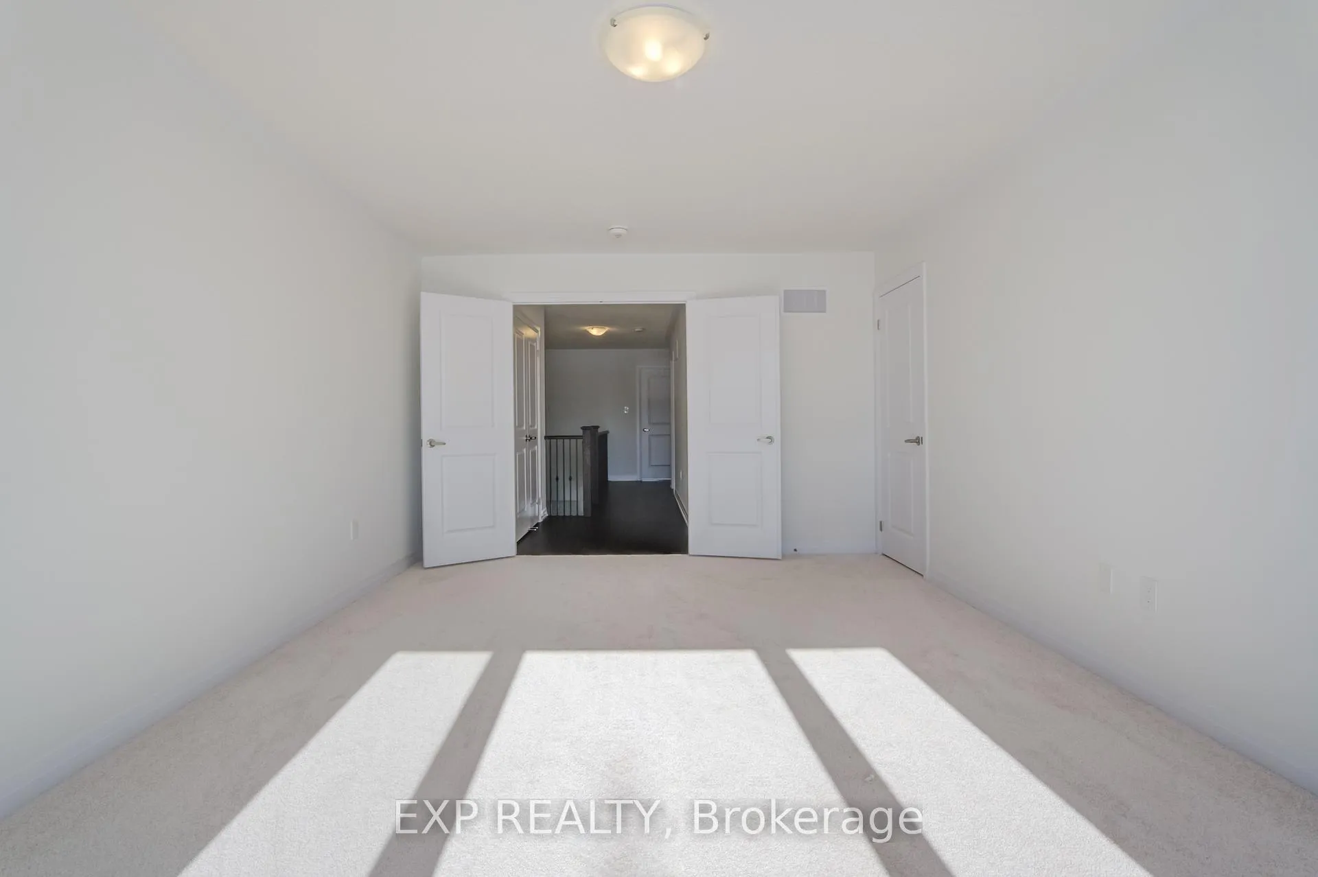 Photo 21 of 36 Blain Drive, Hamilton, Binbrook — HOMEH