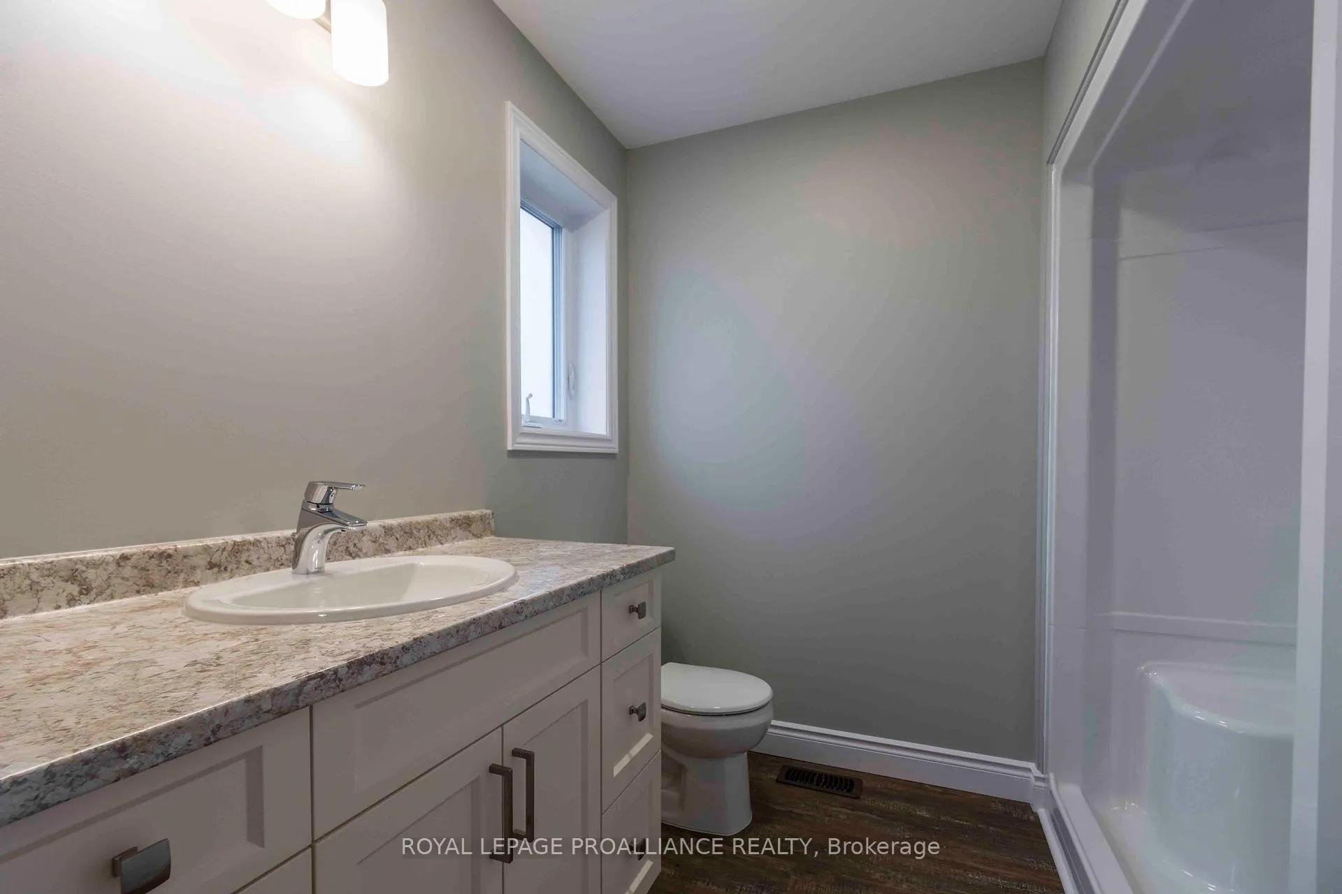 Photo 12 of 149A Sienna Avenue, Belleville, Belleville Ward — HOMEH
