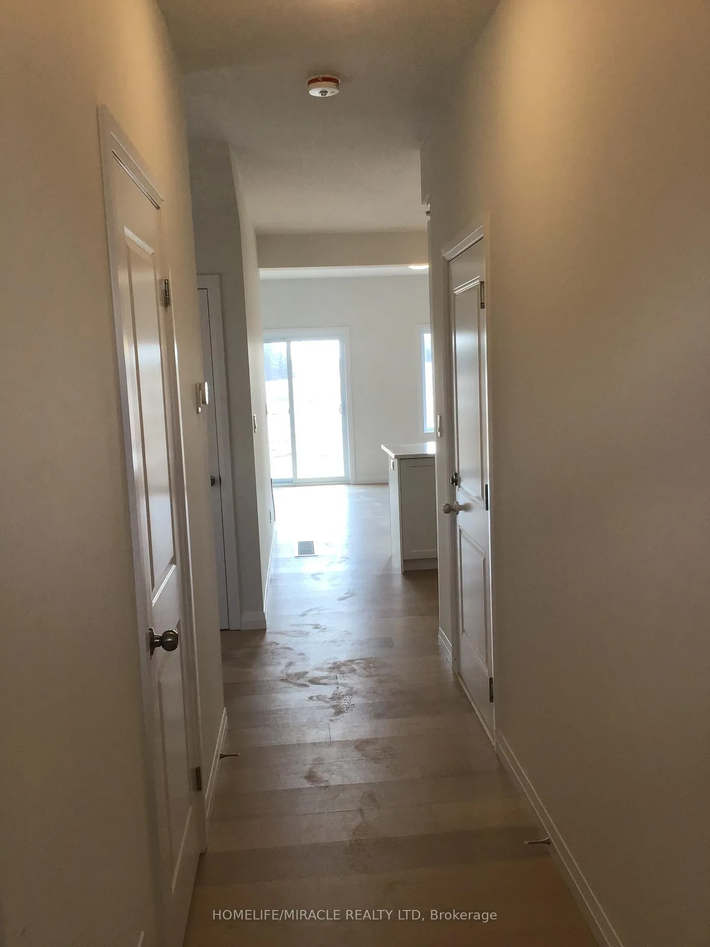 Photo 2 of 248 Green Gate Boulevard, Cambridge — HOMEH