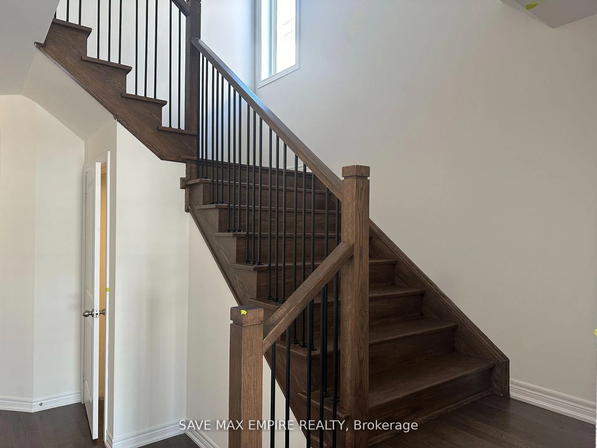 Photo 4 of 149 limestone Lane, Shelburne — HOMEH