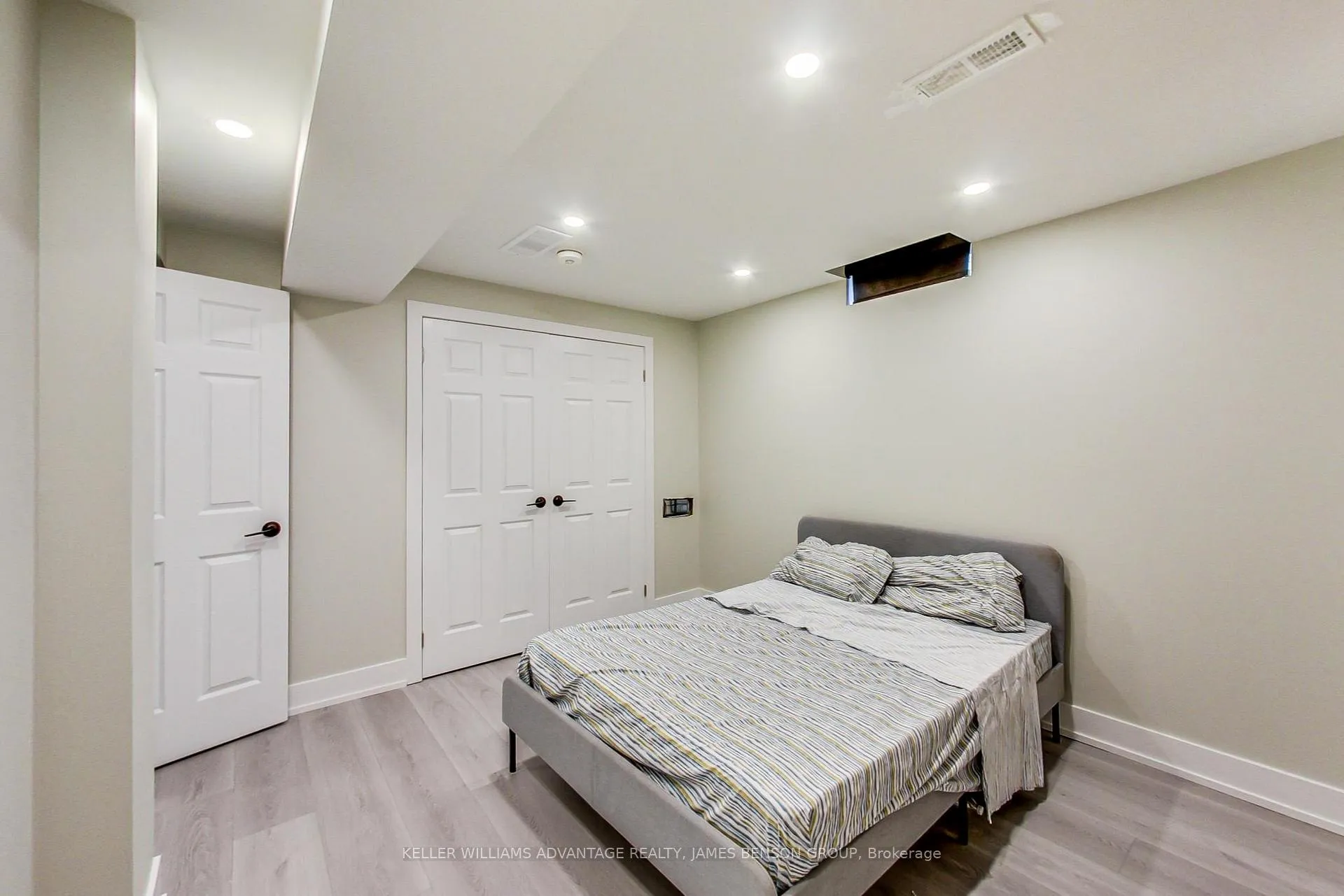 Photo 10 of 118 Gallview Lane, Brampton, Bram East — HOMEH