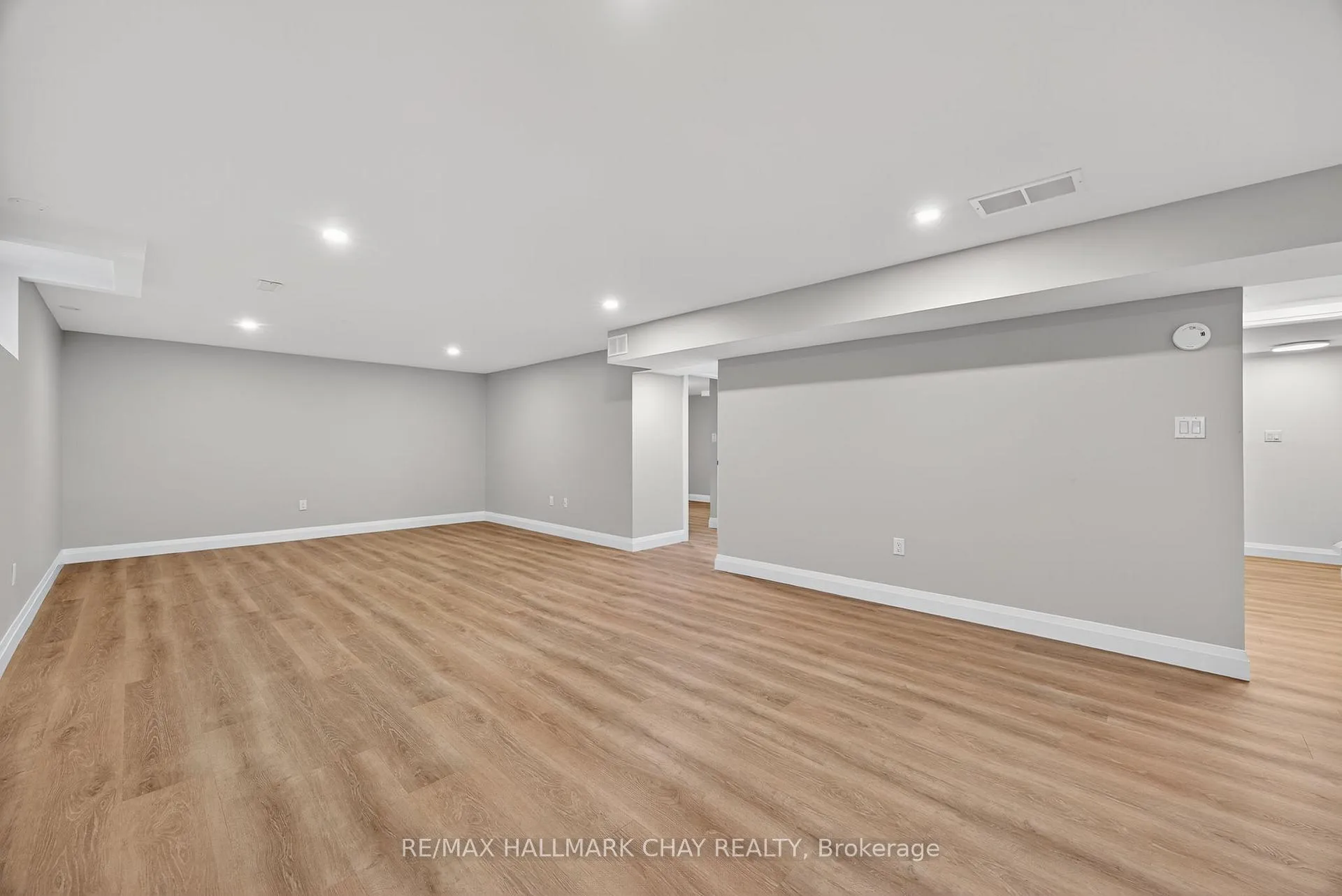 Photo 6 of Unit Lower, 13 Michelle Drive, Barrie, Painswick South — HOMEH