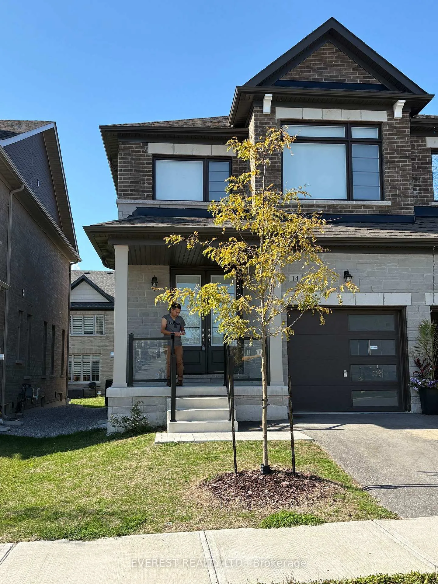 Photo 1 of 14 Daisy Street, Springwater, Minesing — HOMEH