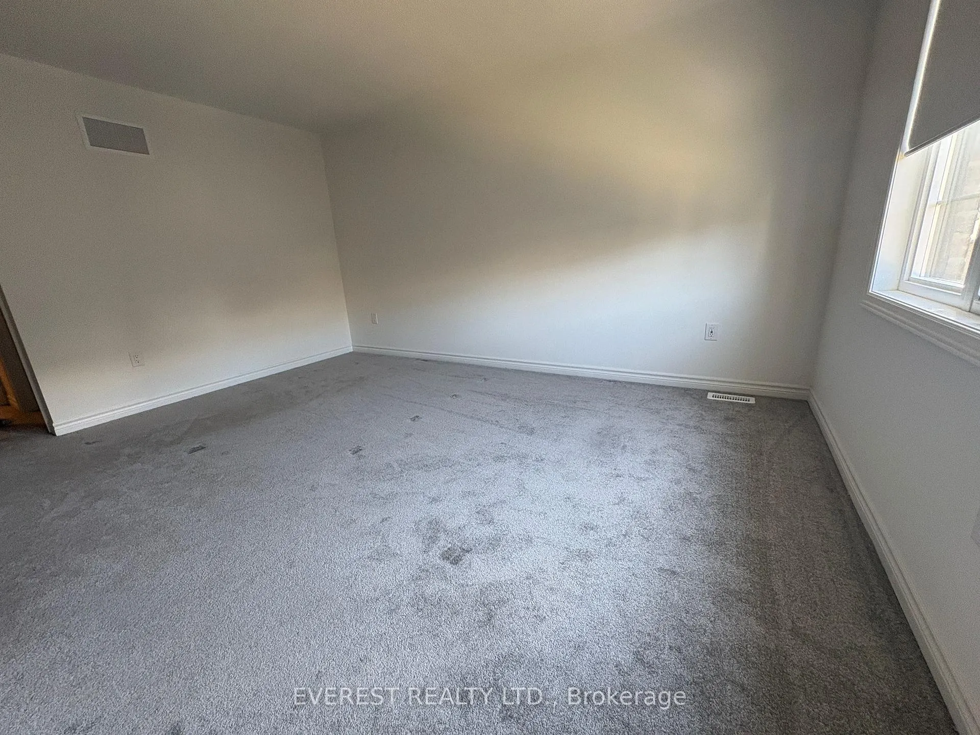 Photo 13 of 14 Daisy Street, Springwater, Minesing — HOMEH