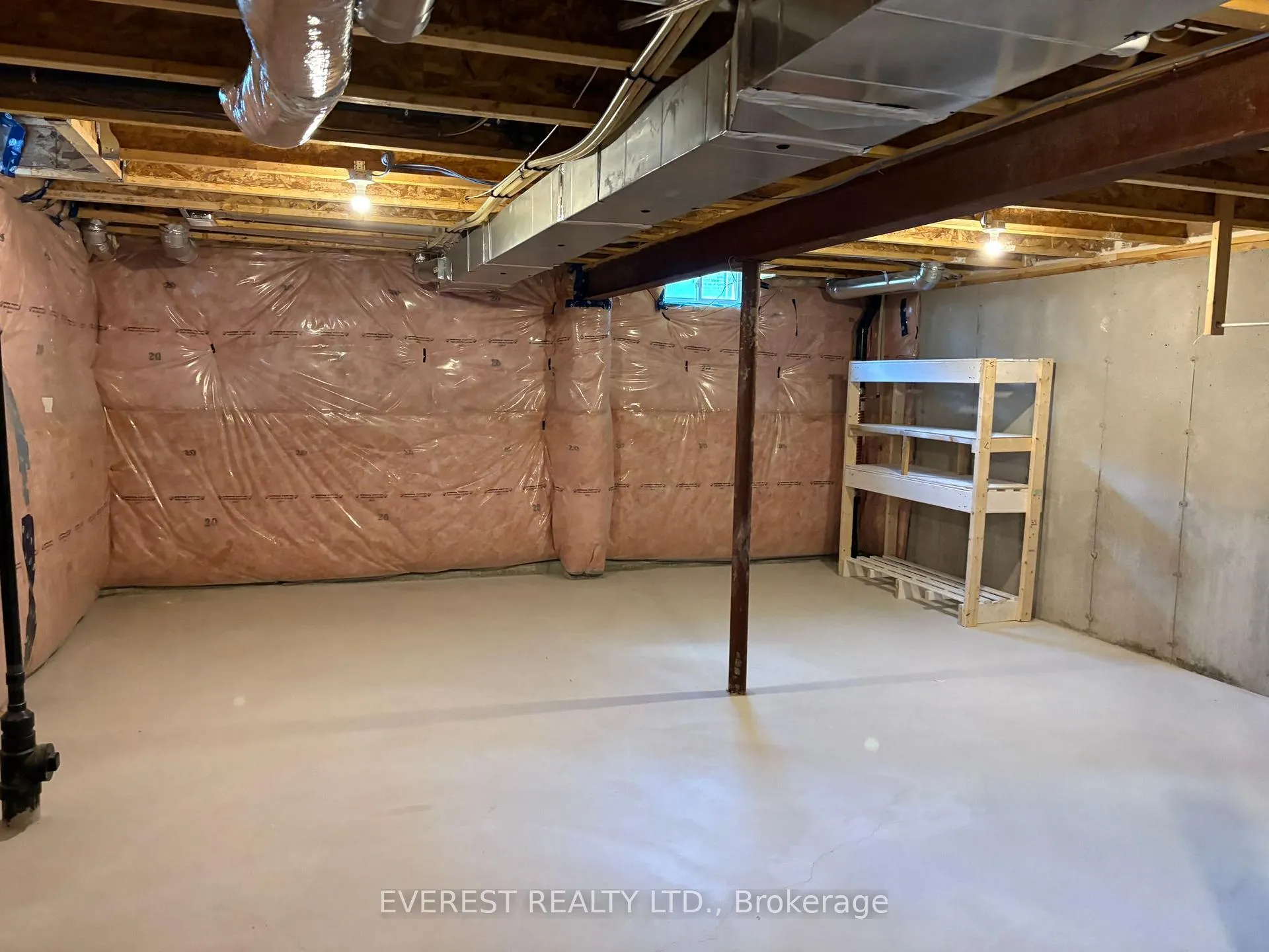 Photo 37 of 14 Daisy Street, Springwater, Minesing — HOMEH