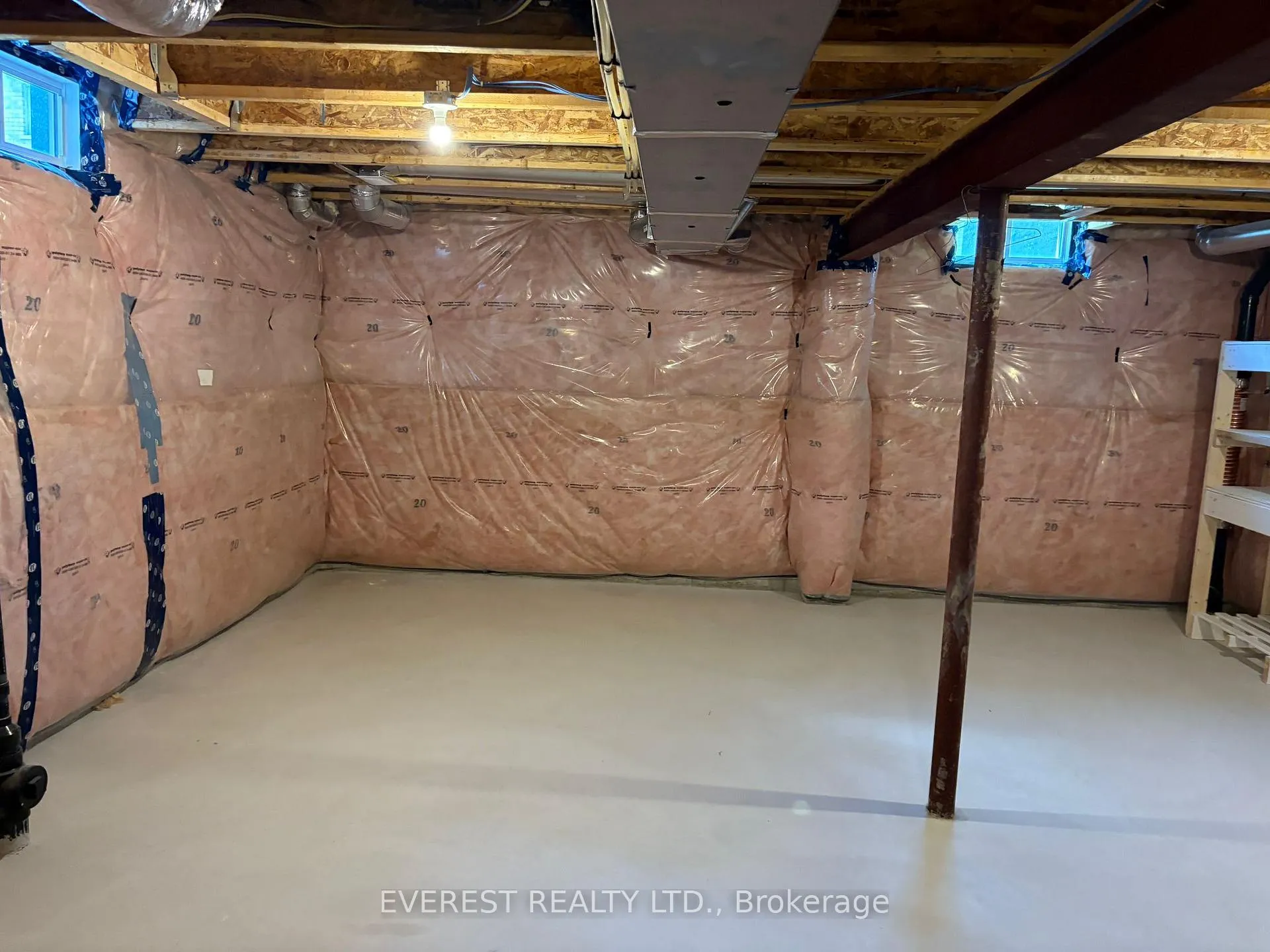 Photo 39 of 14 Daisy Street, Springwater, Minesing — HOMEH