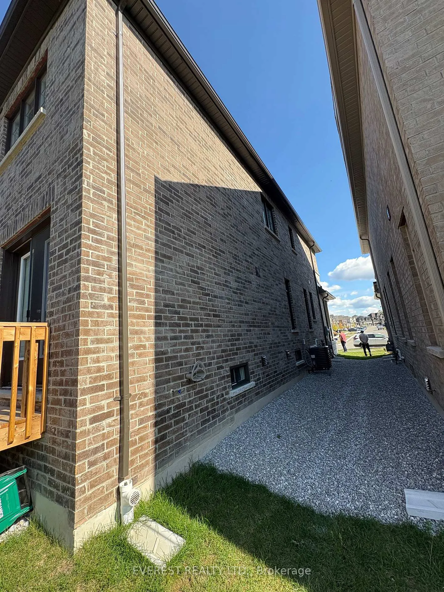 Photo 42 of 14 Daisy Street, Springwater, Minesing — HOMEH