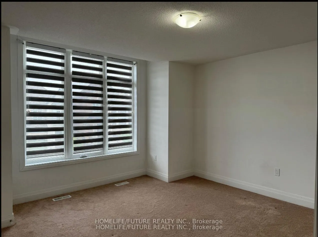 Photo 12 of Unit Main, 43 Brabin Circle, Whitby, Rural Whitby — HOMEH