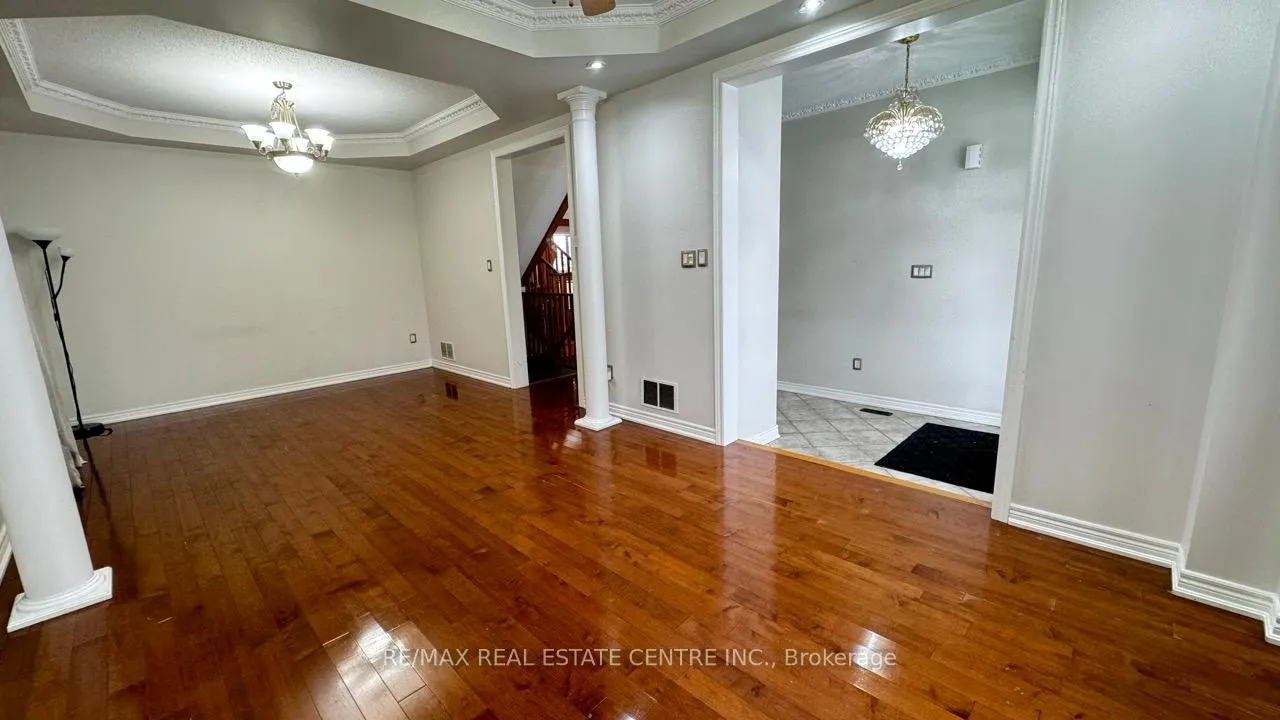 Photo 5 of Unit Main, 56 Southlake Boulevard, Brampton, Madoc — HOMEH
