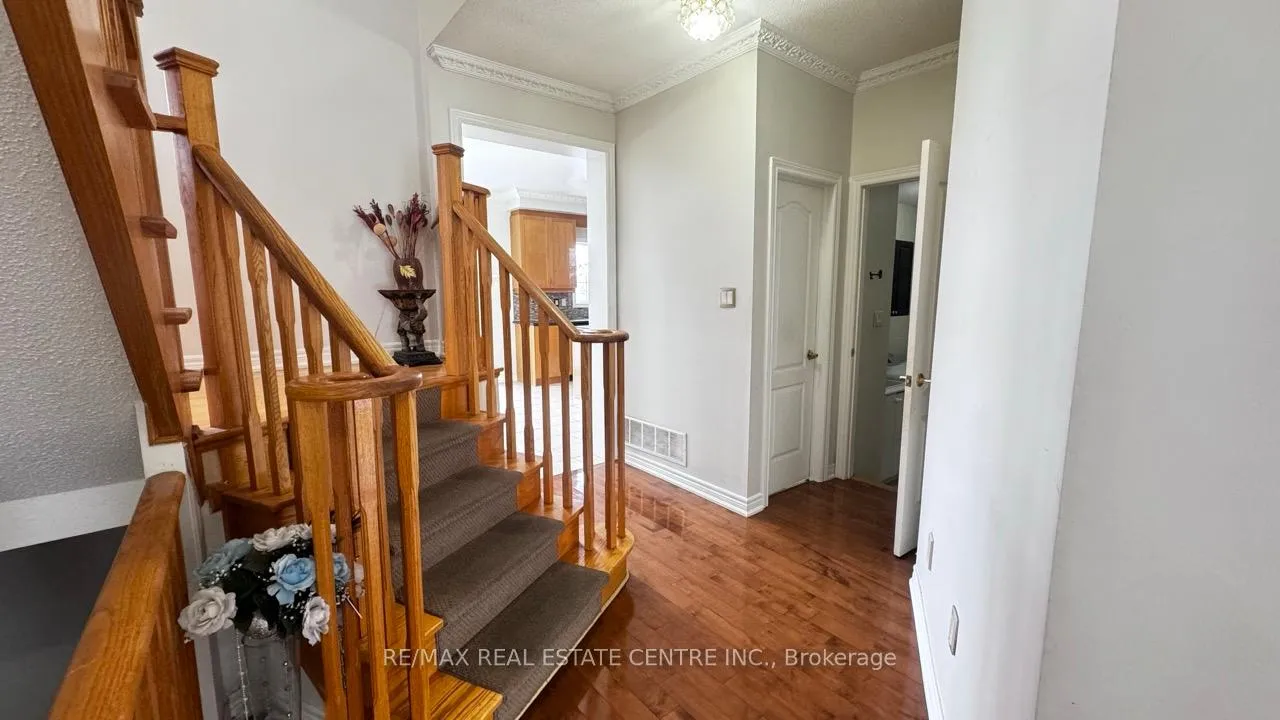 Photo 8 of Unit Main, 56 Southlake Boulevard, Brampton, Madoc — HOMEH