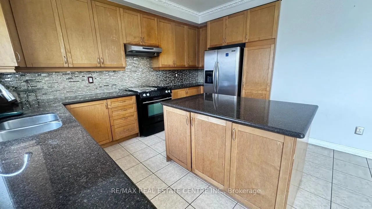 Photo 16 of Unit Main, 56 Southlake Boulevard, Brampton, Madoc — HOMEH