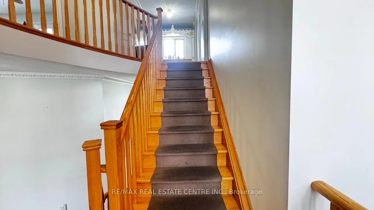 Photo 21 of Unit Main, 56 Southlake Boulevard, Brampton, Madoc — HOMEH