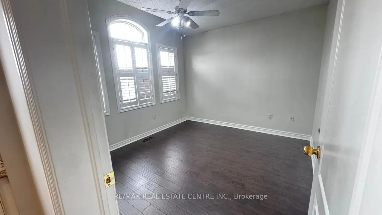 Photo 24 of Unit Main, 56 Southlake Boulevard, Brampton, Madoc — HOMEH