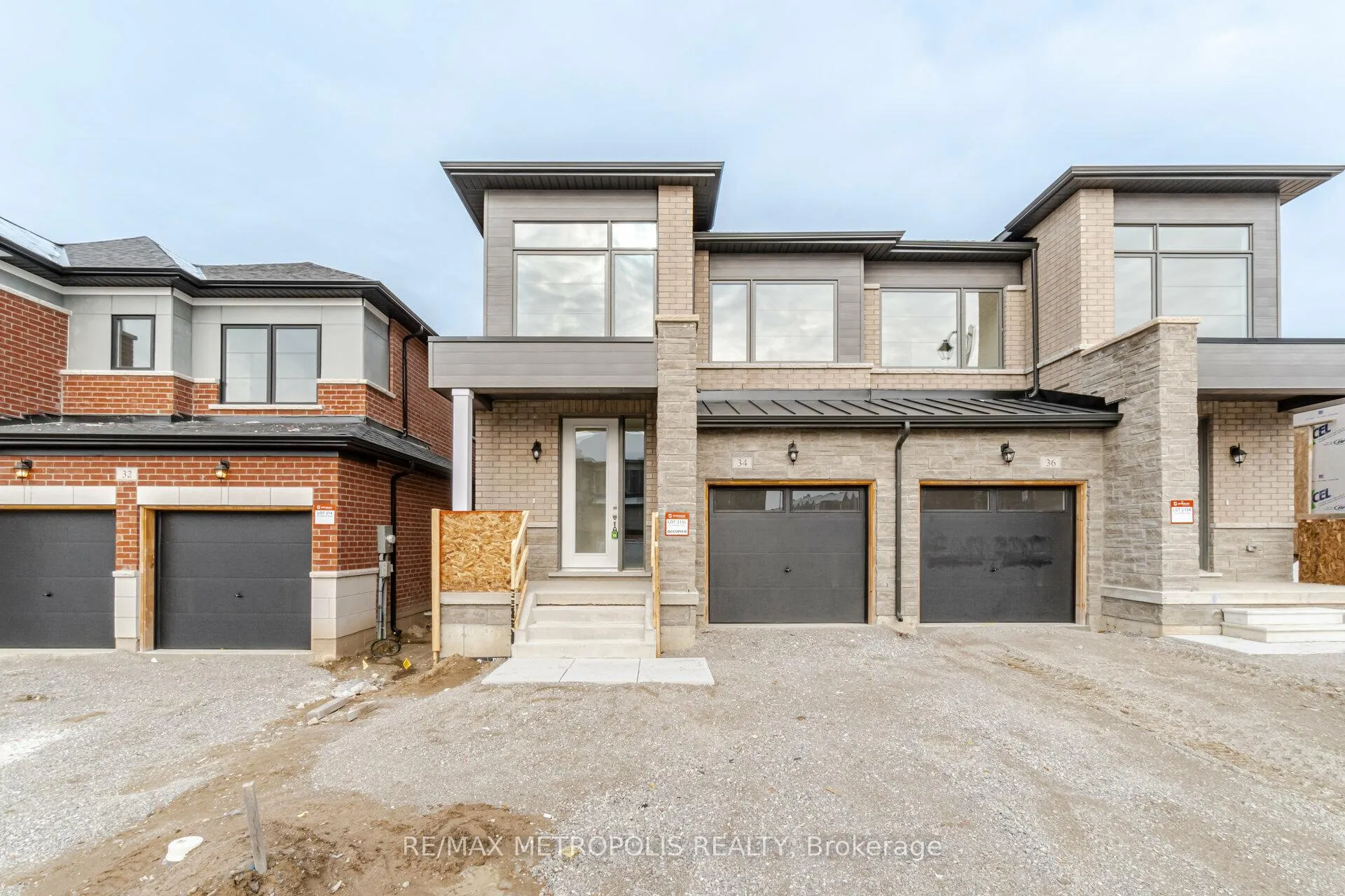 Photo 1 of 34 Daffodil Road, Springwater, Midhurst — HOMEH
