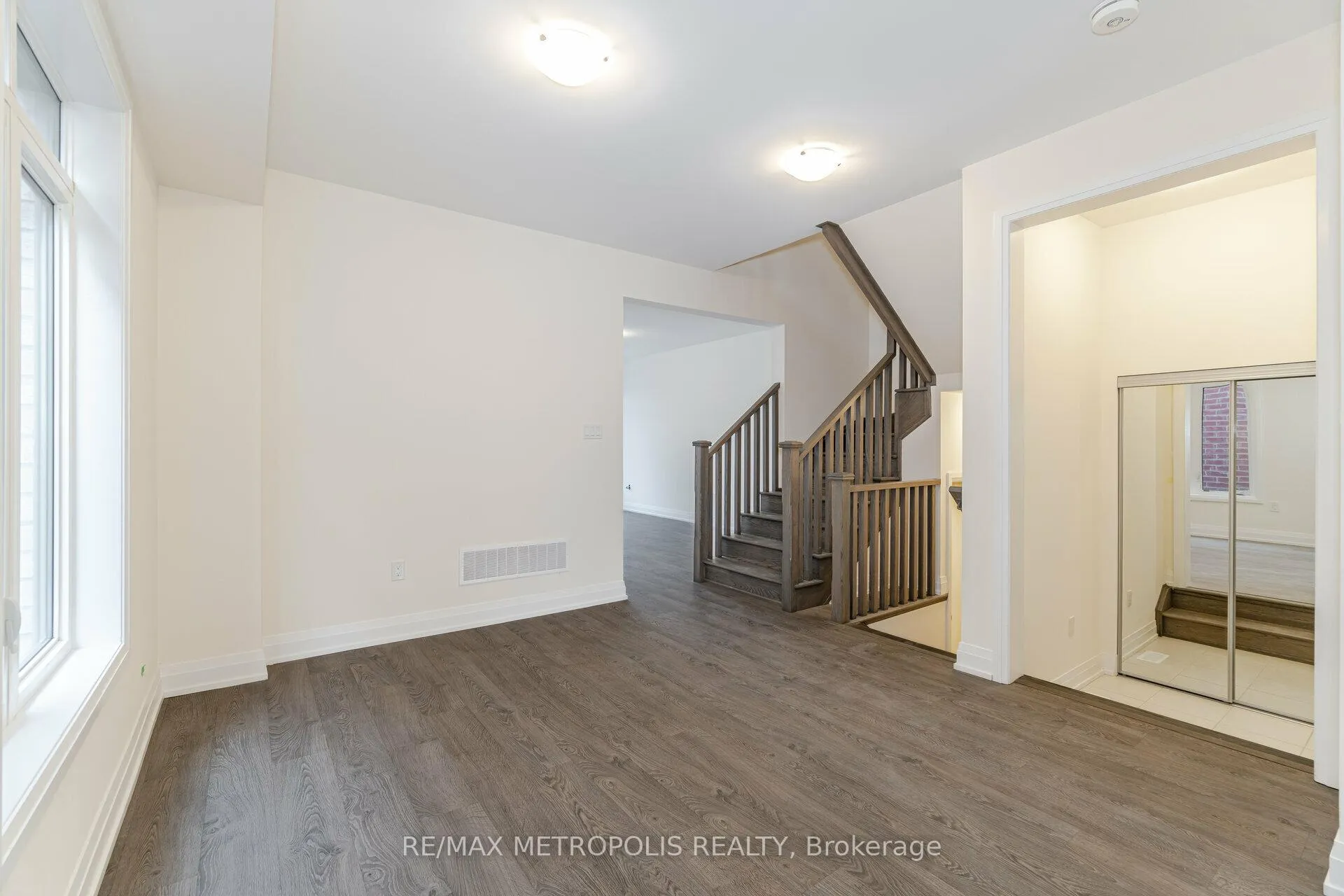 Photo 15 of 34 Daffodil Road, Springwater, Midhurst — HOMEH