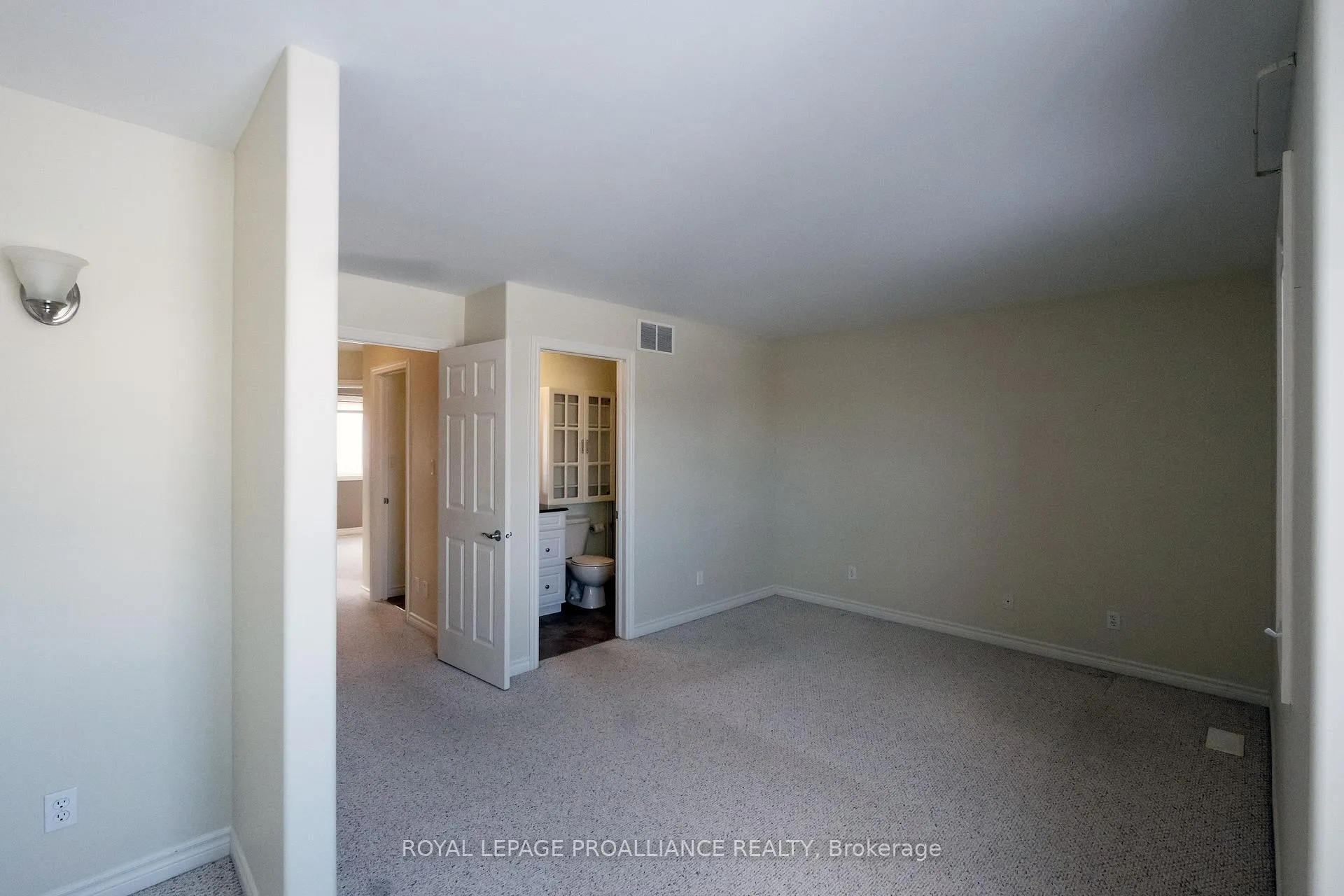 Photo 21 of 8 Ava Court, Belleville, Belleville Ward — HOMEH