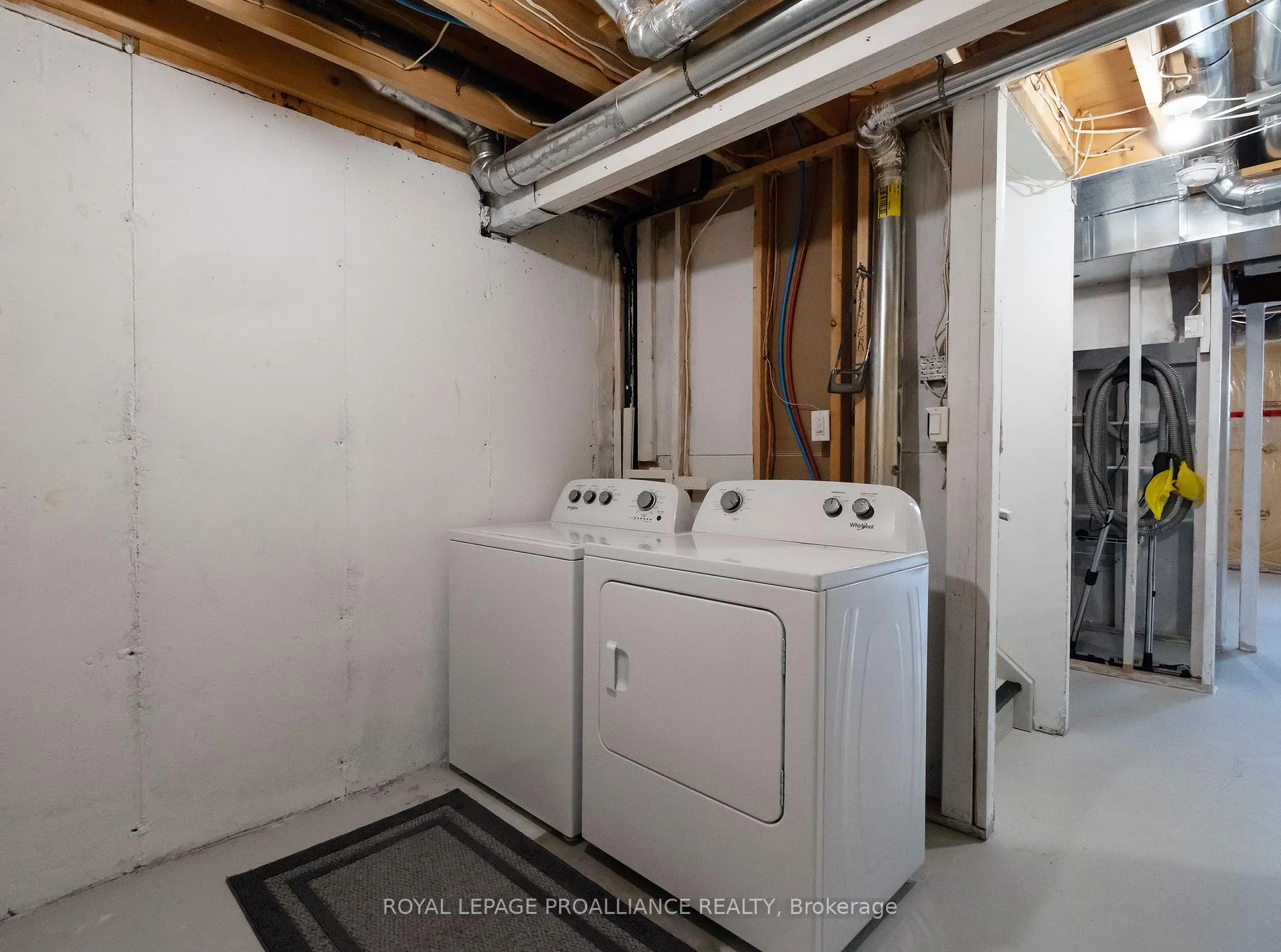 Photo 27 of 8 Ava Court, Belleville, Belleville Ward — HOMEH