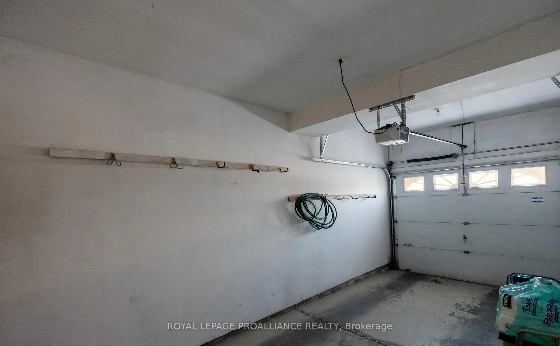 Photo 30 of 8 Ava Court, Belleville, Belleville Ward — HOMEH
